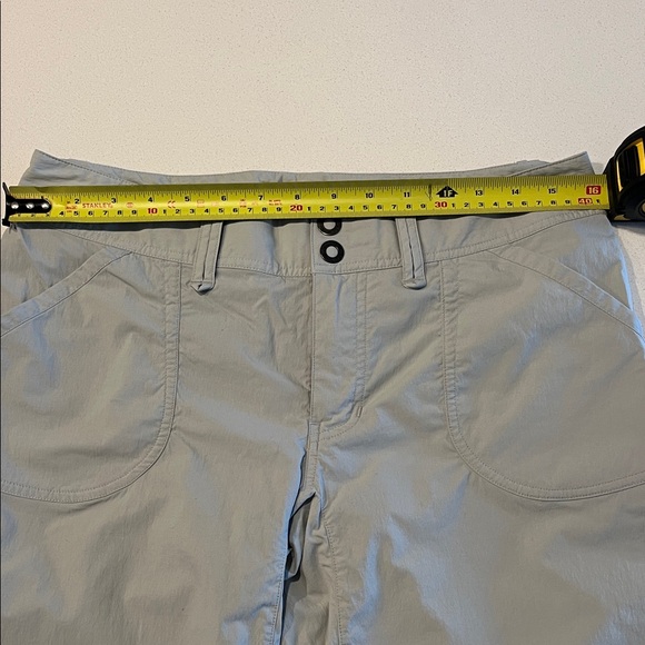 Arc’teryx Women’s Shorts - Picture 5 of 6